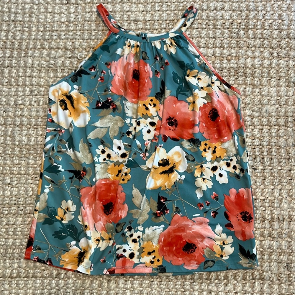 Like new. Worn once. Very soft and nice material.